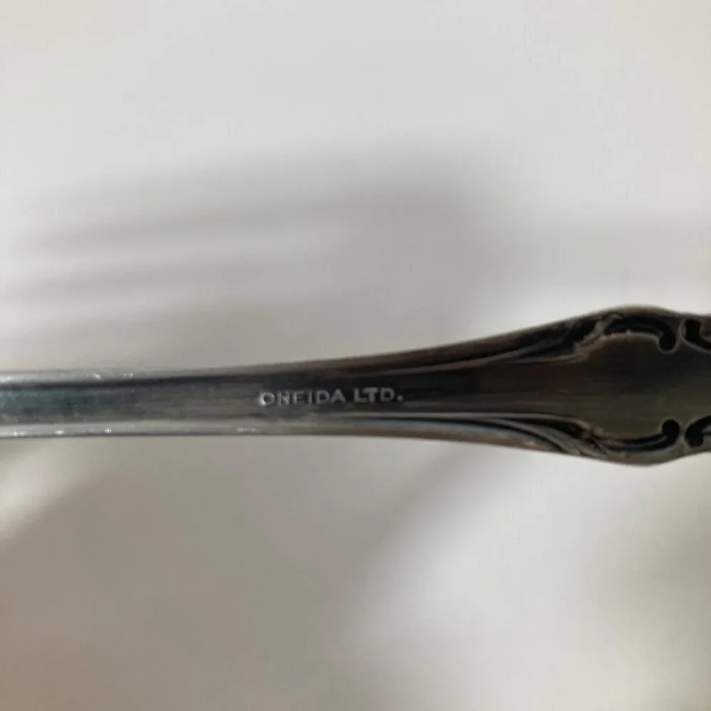 Vintage Wm A Rogers‎ Oneida Royal Splendor 8